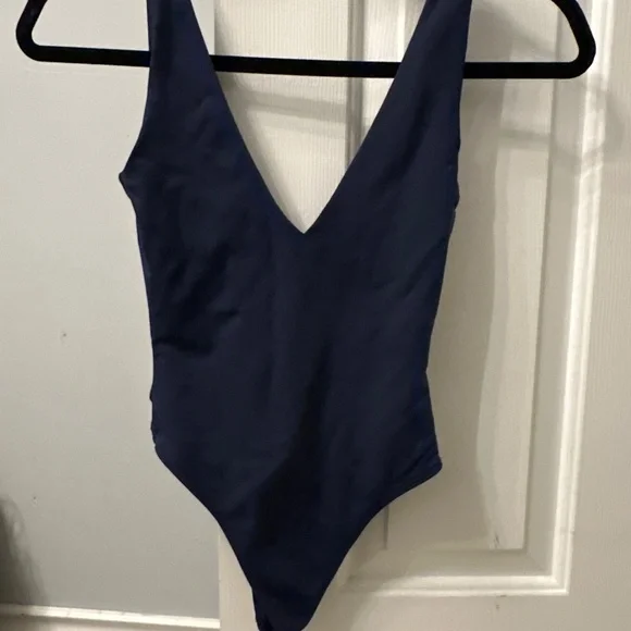 Shirts - Picture 8 of 10